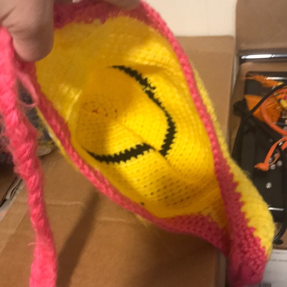 Hat - Picture 3 of 3